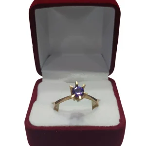 Anillo solitario clásico 6 grifas con amatista oro 18K - compromiso elegante Santiago Chile