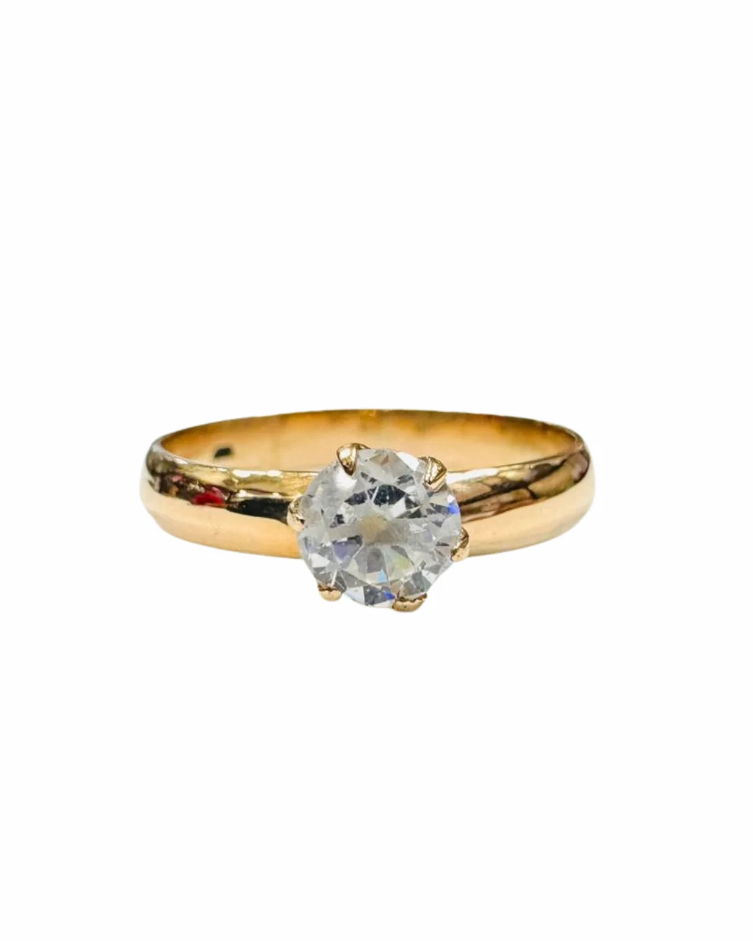 Vista superior anillo solitario media caña con circón suizo brillante oro 18 quilates